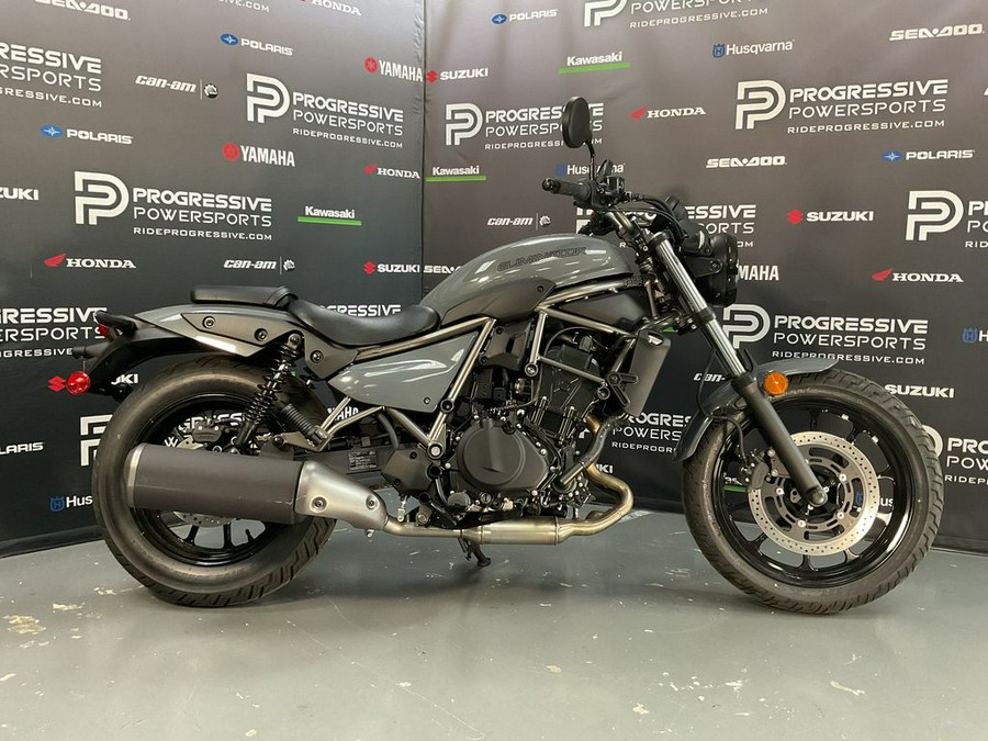 2024 Kawasaki Eliminator® Pearl Storm Gray