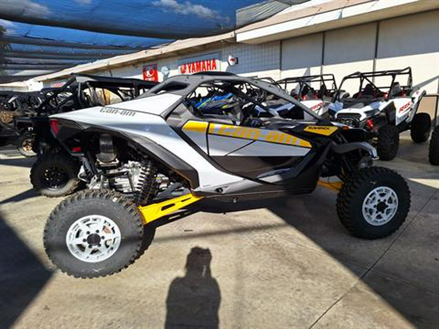 2024 Can-Am Maverick R 999T DCT