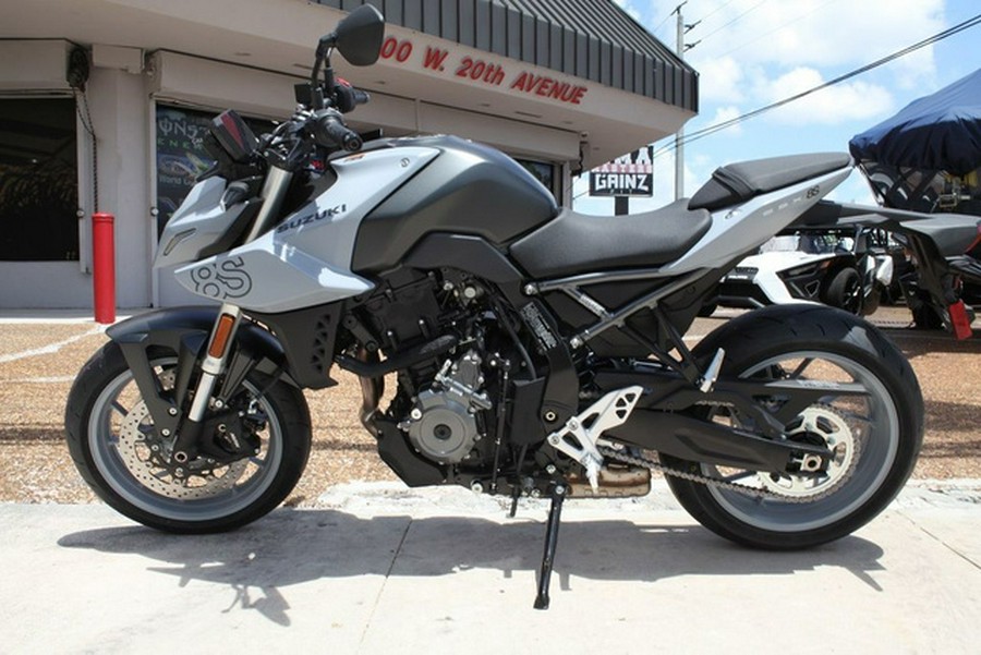 2024 Suzuki GSX-8S