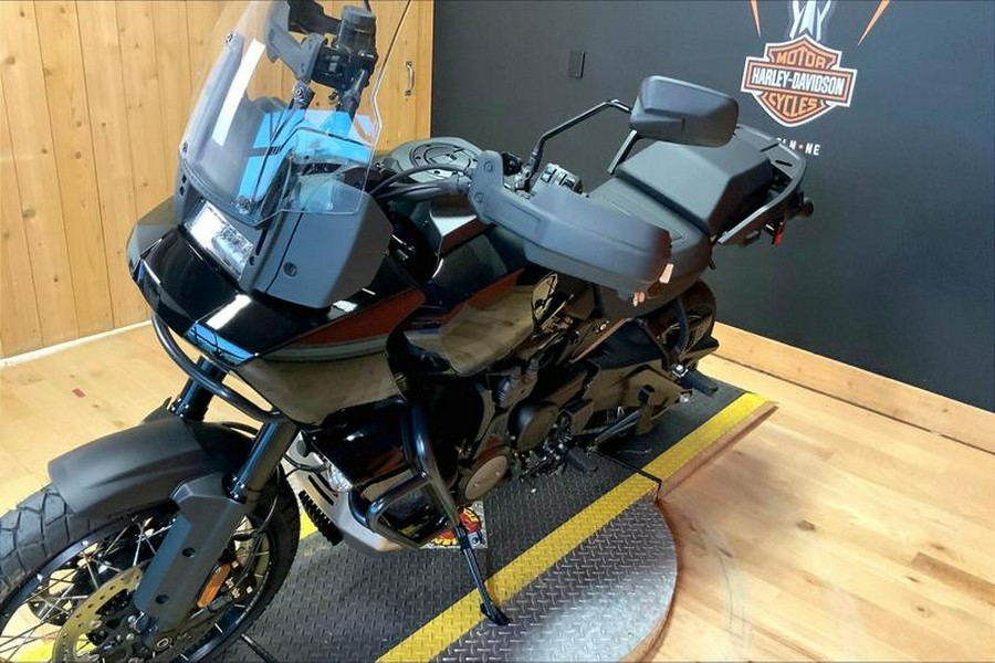 2023 Harley-Davidson® RA1250S - Pan America™ 1250 Special