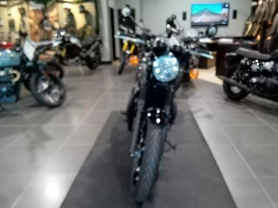 2024 Triumph Bonneville T120 Black