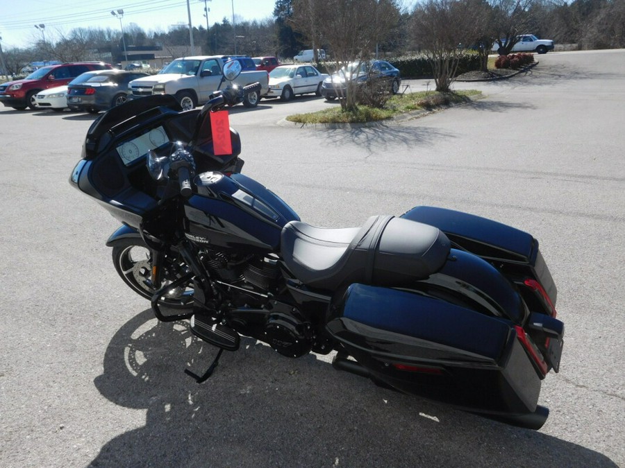 FLTRX 2024 Road Glide®