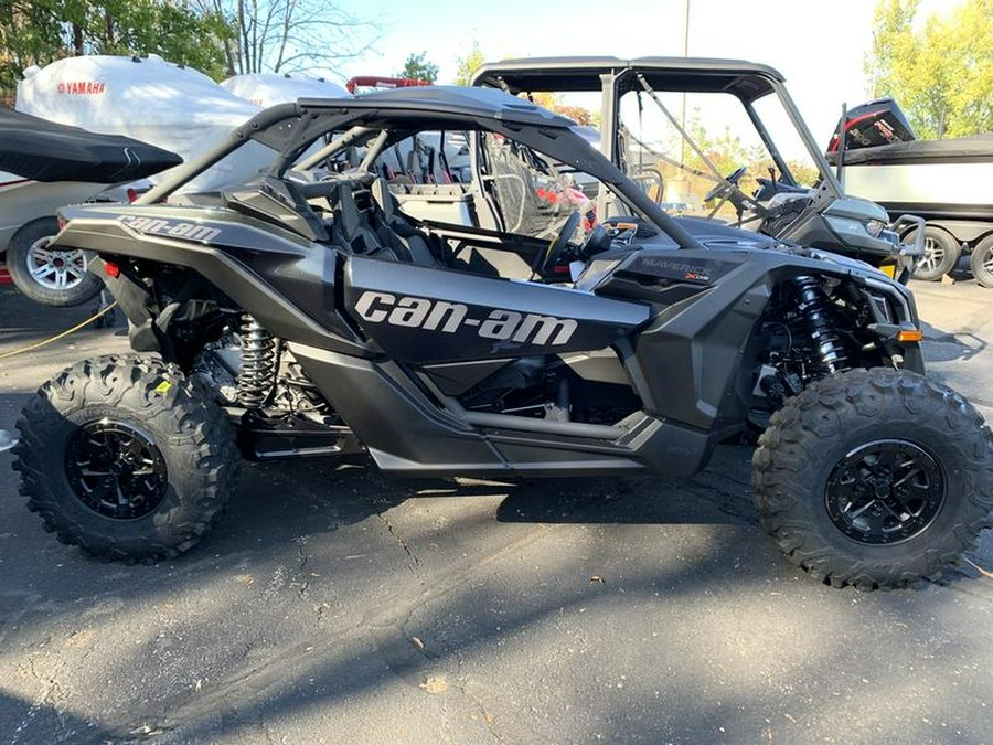 2024 Can-Am® Maverick X3 X ds Turbo RR Triple Black