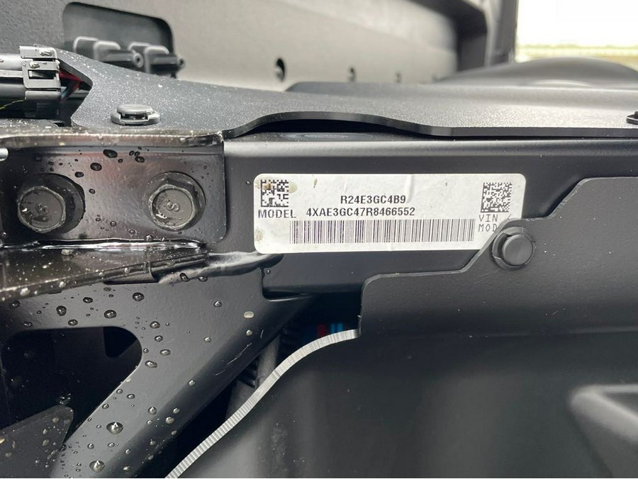 2024 Polaris Ranger XP® Kinetic Ultimate Camo