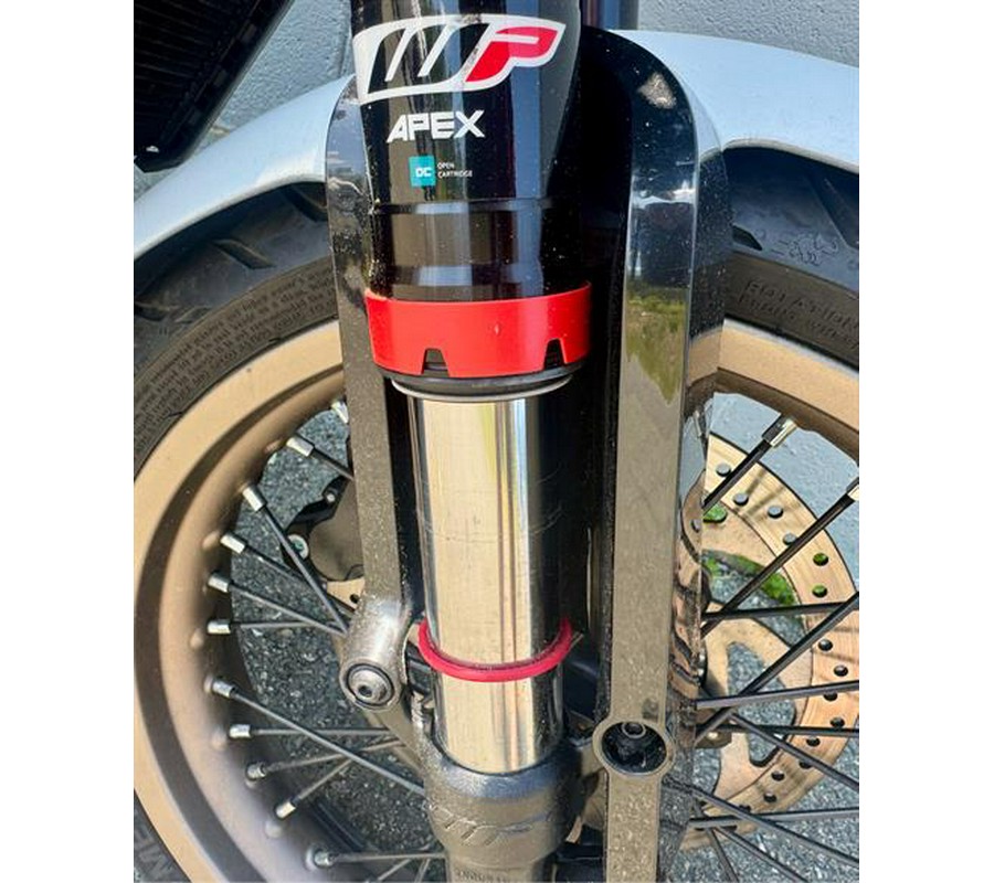 2022 Husqvarna Svartpilen 401