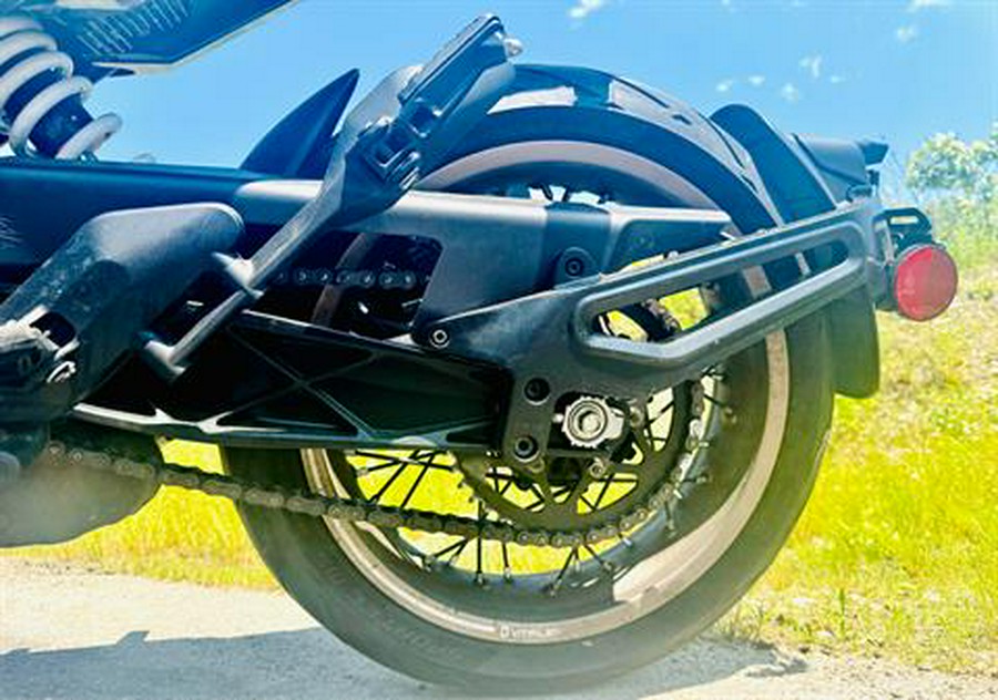 2022 Husqvarna Svartpilen 401