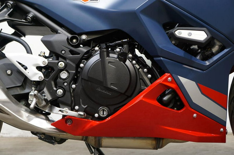 2026 Kawasaki Ninja® 500 ABS Metallic Matte Twilight Blue