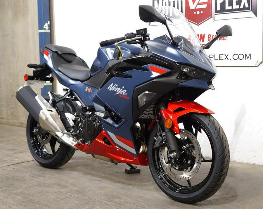 2026 Kawasaki Ninja® 500 ABS Metallic Matte Twilight Blue