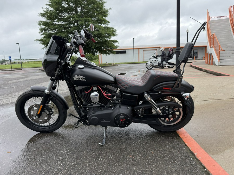 2017 Harley-Davidson® Street Bob® Black Denim