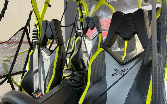 2015 Can-Am Maverick™ Max X® ds 1000R
