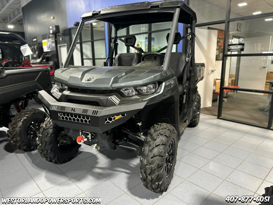 2024 Can-Am® Defender XT HD10