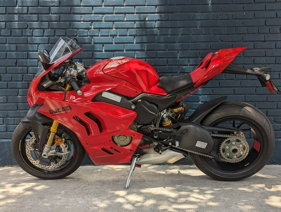 2024 DUCATI PANIGALE V4S