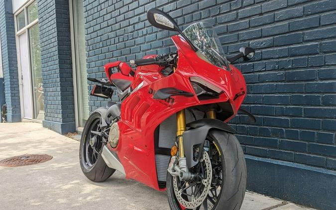 2024 DUCATI PANIGALE V4S