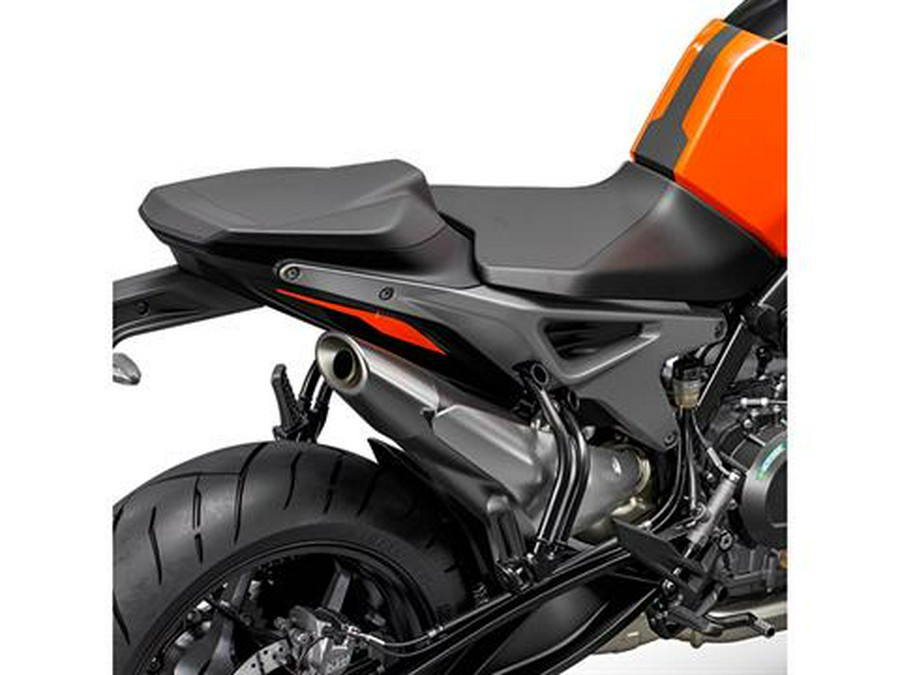 2024 KTM 790 Duke