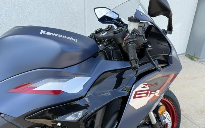 2027 Kawasaki NINJA ZX6R ABS