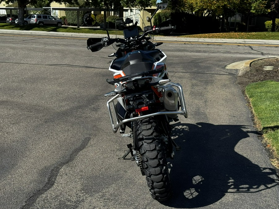 2024 KTM 890 Adventure R
