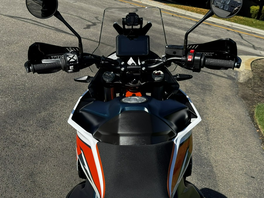 2024 KTM 890 Adventure R