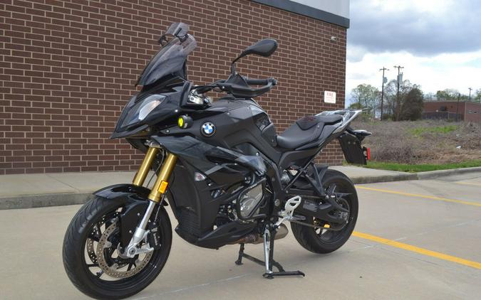 2019 BMW S 1000 XR Black Storm Metallic