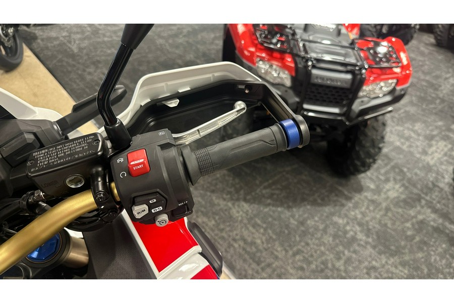 2025 CRF1100L4D - Honda