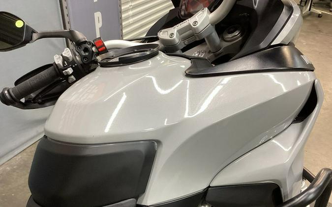 2020 Ducati Multistrada 950 S Spoked Wheels Glossy Grey