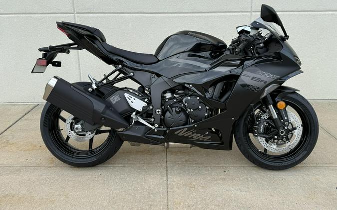 2027 Kawasaki NINJA ZX6R ABS