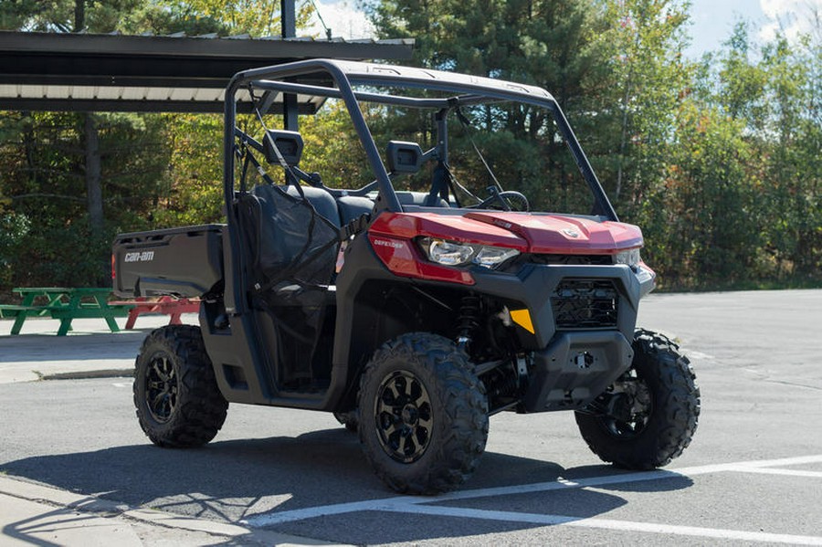 2024 Can-Am® Defender DPS HD9 Fiery Red