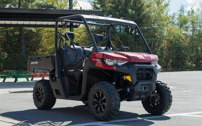 2024 Can-Am® Defender DPS HD9 Fiery Red