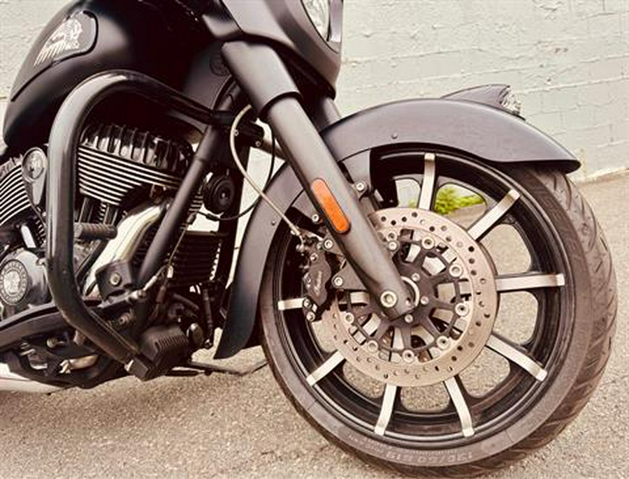 2022 Indian Motorcycle Chieftain® Dark Horse®