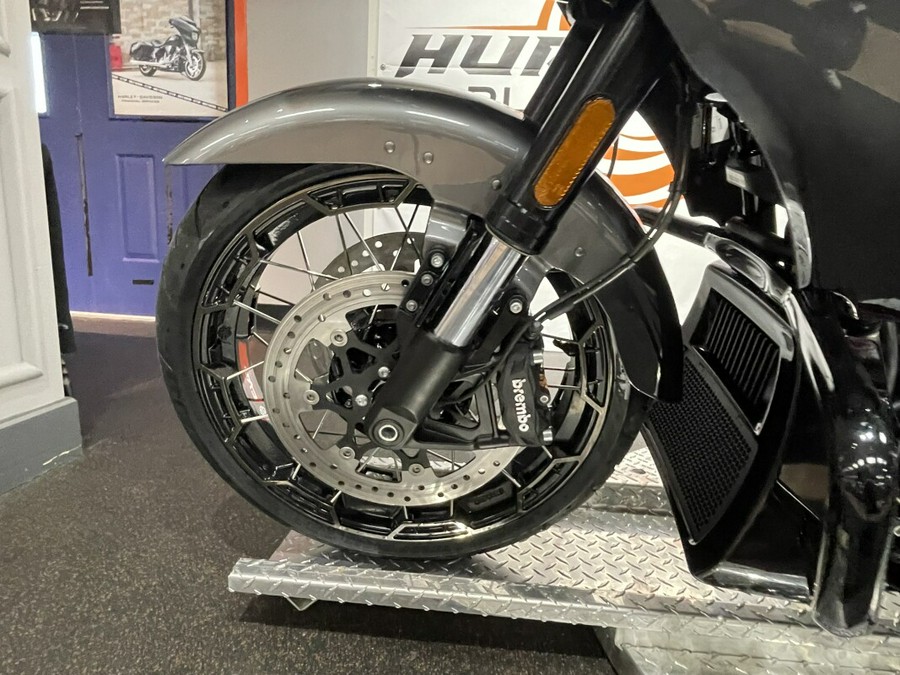 FLTRXSE 2025 CVO™ Road Glide™