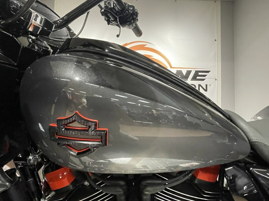 FLTRXSE 2025 CVO™ Road Glide™