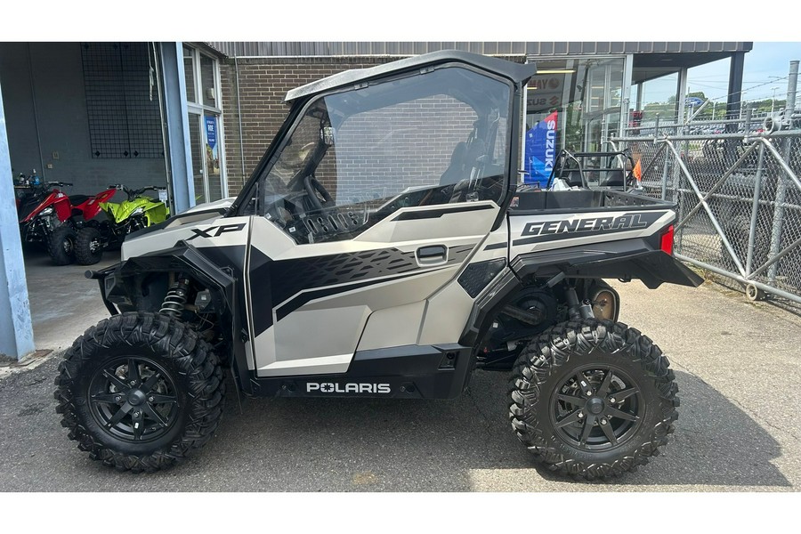 2024 Polaris GENERAL XP 1000 Ultimate Avalanche Gray