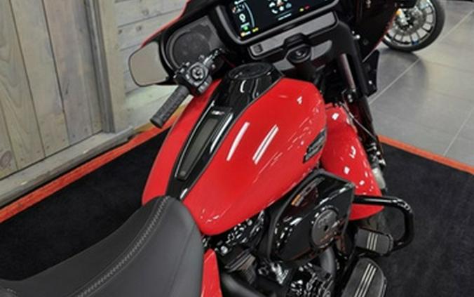 2026 Harley-Davidson Street Glide FLHX