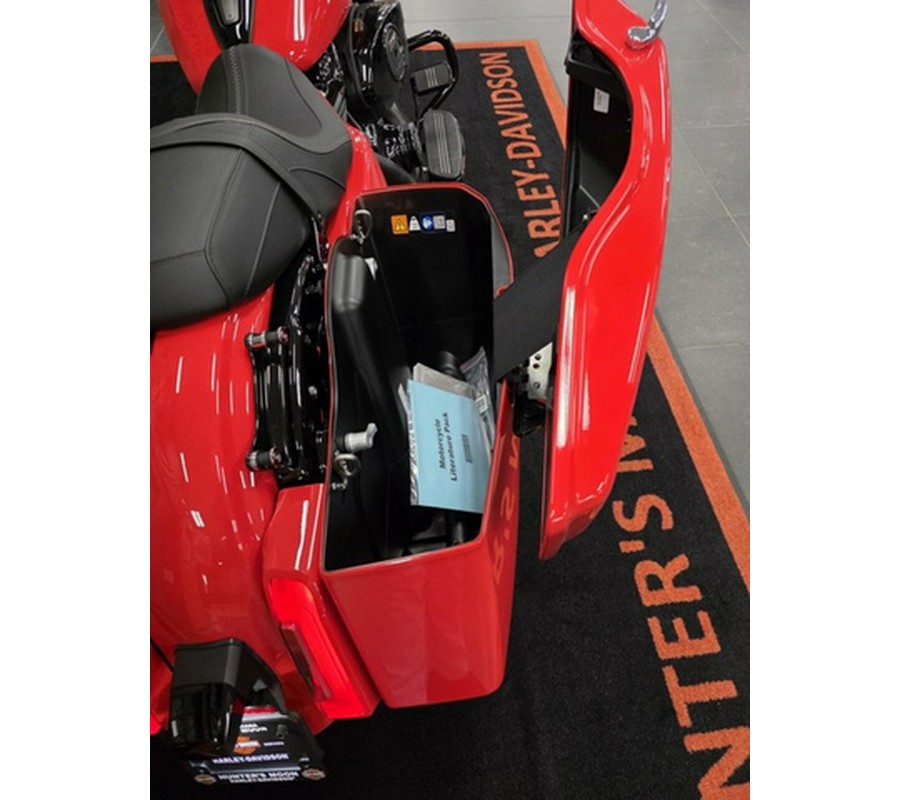 2026 Harley-Davidson Street Glide FLHX