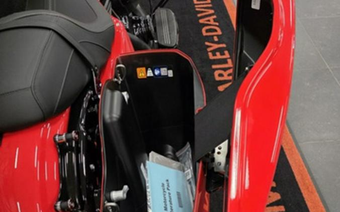 2026 Harley-Davidson Street Glide FLHX