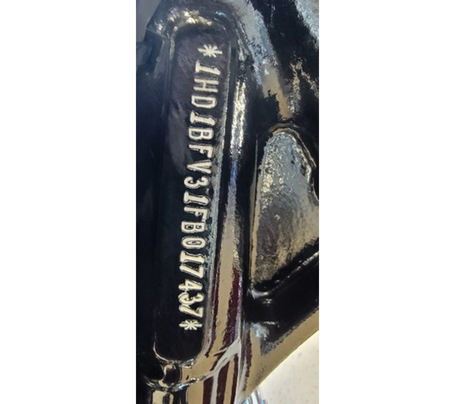 2015 Harley-Davidson Softail FXSB - Breakout