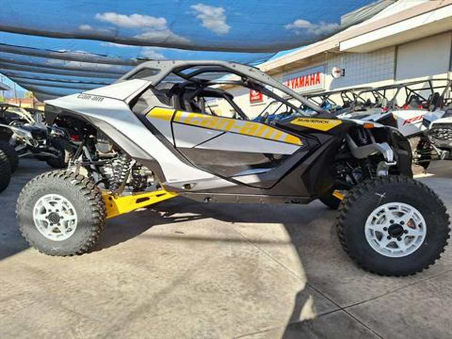 2024 Can-Am Maverick R 999T DCT