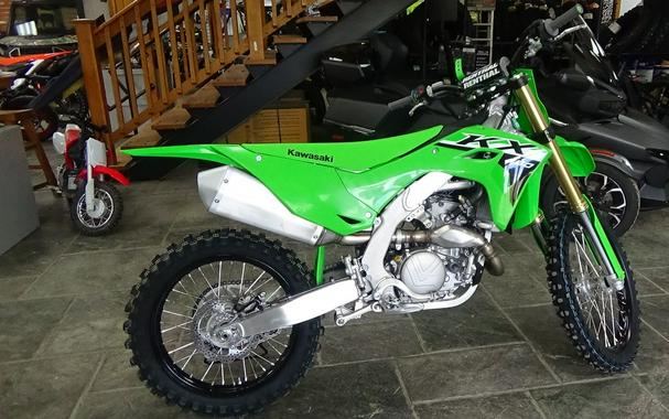 2024 Kawasaki KX450 First Look [9 Fast Facts, Specs, Photos]