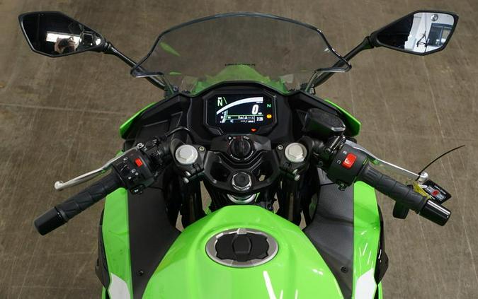 2026 Kawasaki Ninja® 500 SE ABS