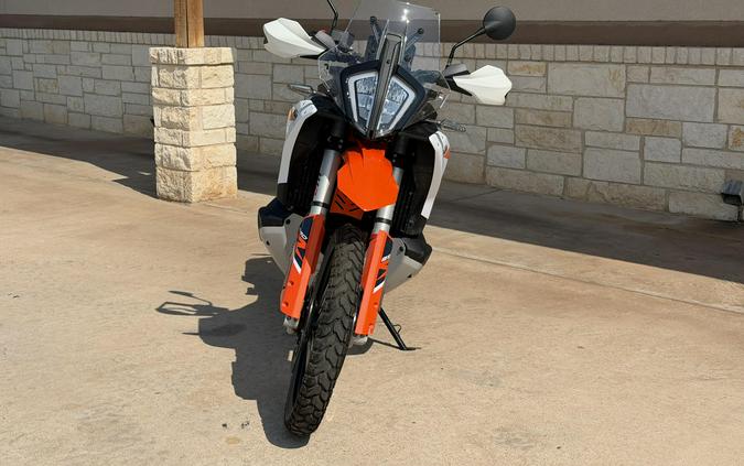 2023 KTM 890 ADVENTURE