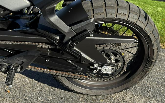 2024 Husqvarna Motorcycles Svartpilen 401