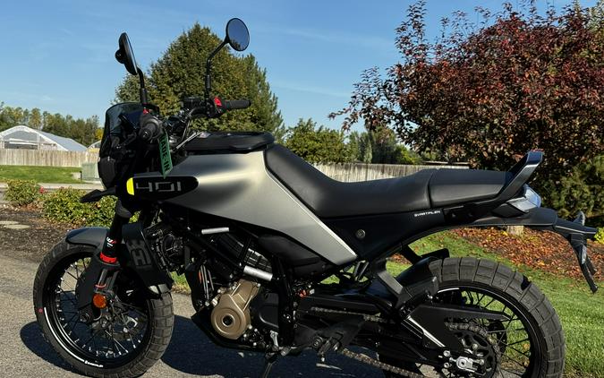 2024 Husqvarna Motorcycles Svartpilen 401