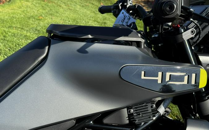 2024 Husqvarna Motorcycles Svartpilen 401