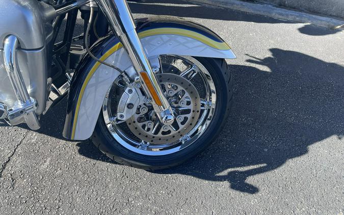 2012 Harley-Davidson CVO™ Ultra Classic® Electra Glide®