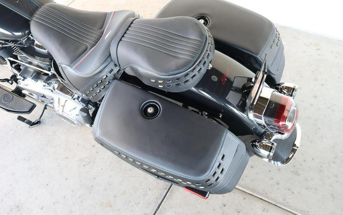 2026 Harley-Davidson® FLHC - Heritage Classic 250th Anniversary