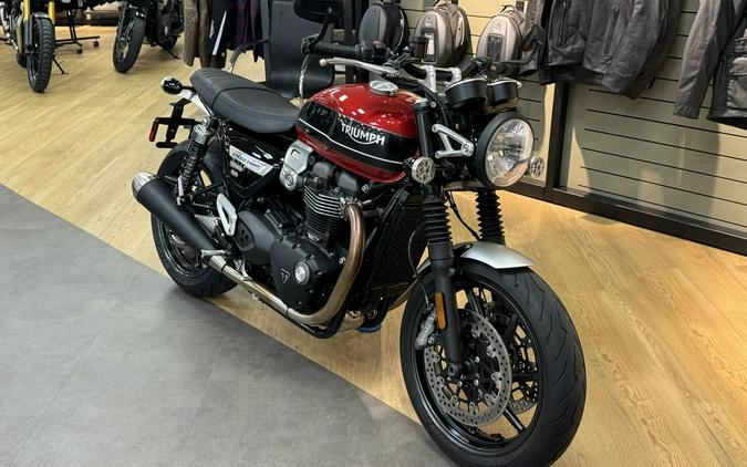 2019 Triumph Speed Twin Korosi Red and Storm Grey