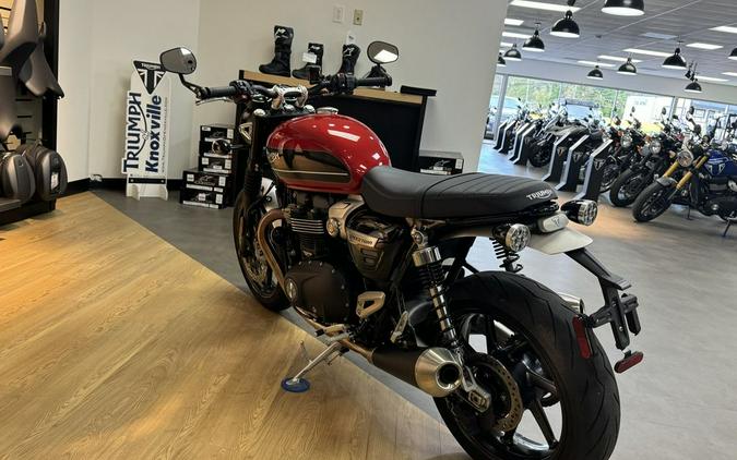 2019 Triumph Speed Twin Korosi Red and Storm Grey