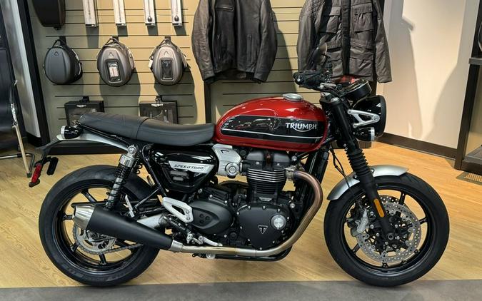 2019 Triumph Speed Twin Korosi Red and Storm Grey