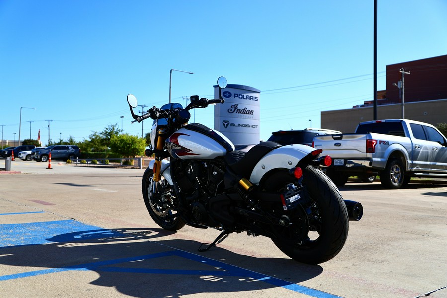2025 Indian Motorcycle 101 SCOUT WHITE METALLIC WITH GRAPHICS TEC 49ST
