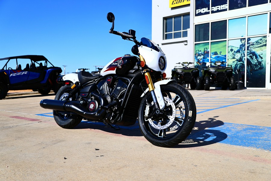 2025 Indian Motorcycle 101 SCOUT WHITE METALLIC WITH GRAPHICS TEC 49ST