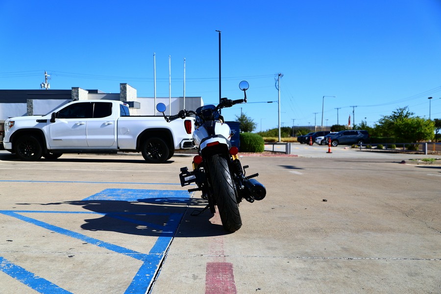 2025 Indian Motorcycle 101 SCOUT WHITE METALLIC WITH GRAPHICS TEC 49ST